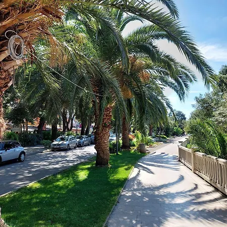 Charmantes Nur 50 Meter Zum Mit Privater Terrasse, Meerblick, Parkplatz Lejlighed *