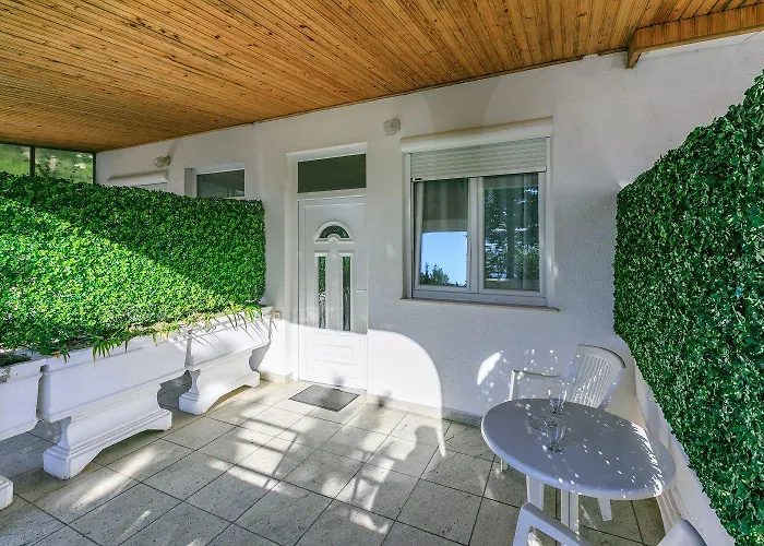 아파트 Charmantes Nur 50 Meter Zum Mit Privater Terrasse, Meerblick, Parkplatz