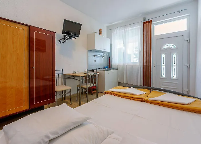 아파트 Charmantes Nur 50 Meter Zum Mit Privater Terrasse, Meerblick, Parkplatz